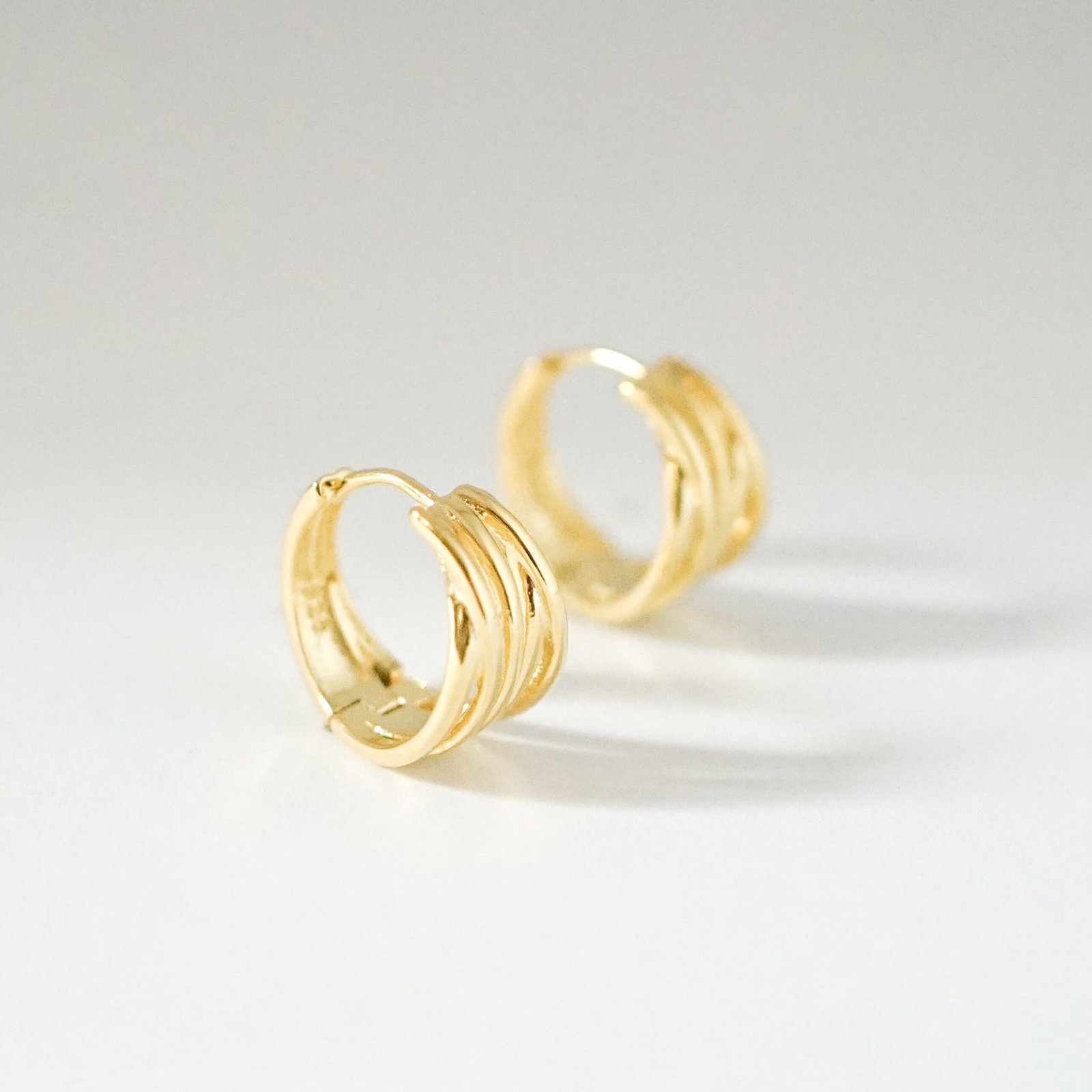 Cyllene Hoop Earrings - Image 3